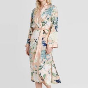 NWT target stars above silky robe